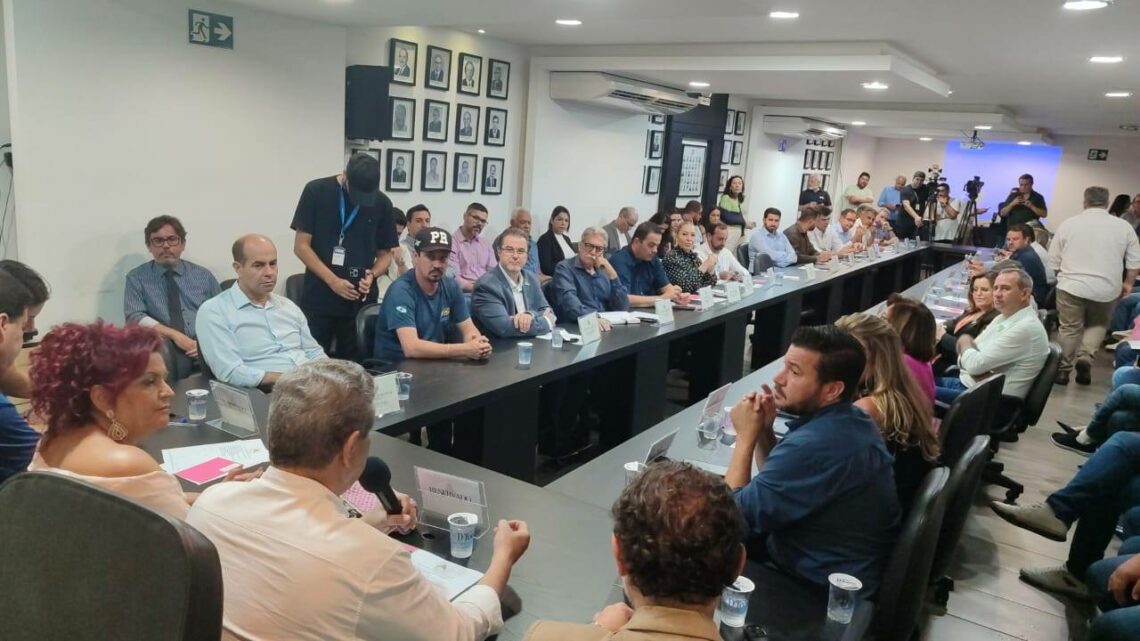 foto - OFATOMARINGA.COM - PRIMEIRA REUNIÃO DE 2025 DA AMUSEP