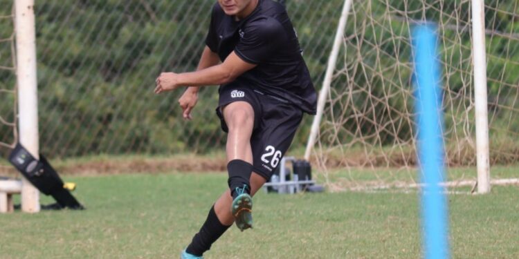 Atacante paraguaio de 21 anos Pablo Borja teve passagem pelo Caxias (RS) em 2024. Foto - João Victro Bulhak