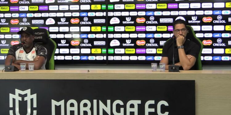 No frame do vídeo da entrevista coletiva realizada manhã desta terça-feira, 4, o técnico Jorge Castilho e o presidente do Maringá Futebol Cube SAF - João Vitor Mazzer