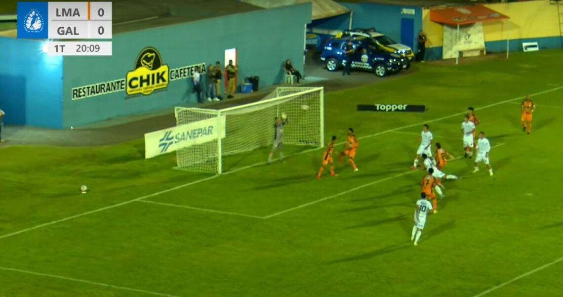 GOLEIROS BRILHAM E PLACAR FICA NO ZERO EM ARAPONGAS. Reprodução FPF